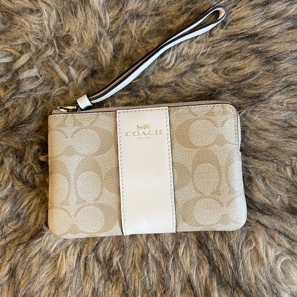 Corner zip coach wristlet in canvas